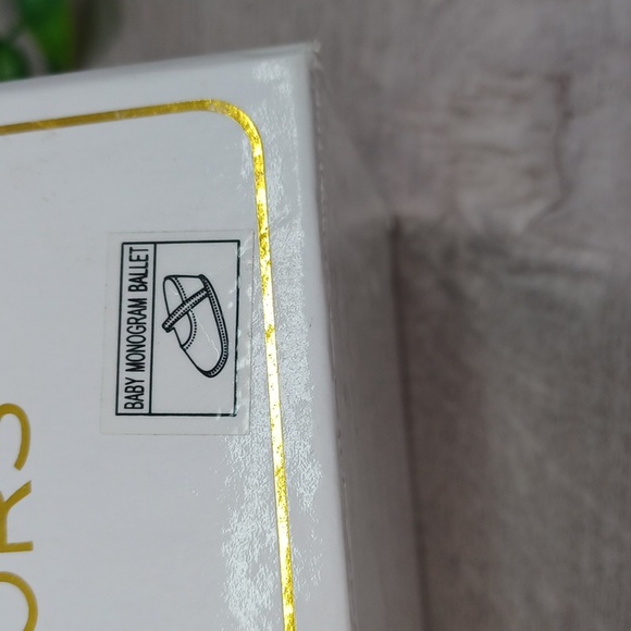 Michael Kors Baby Monogram Ballet - Picture 9 of 10